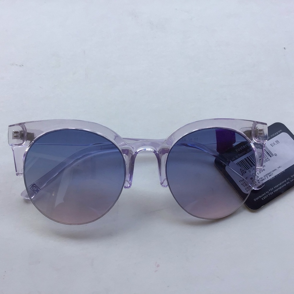 Women’s Foster Grant Sunglasses Clear w/ Purple
